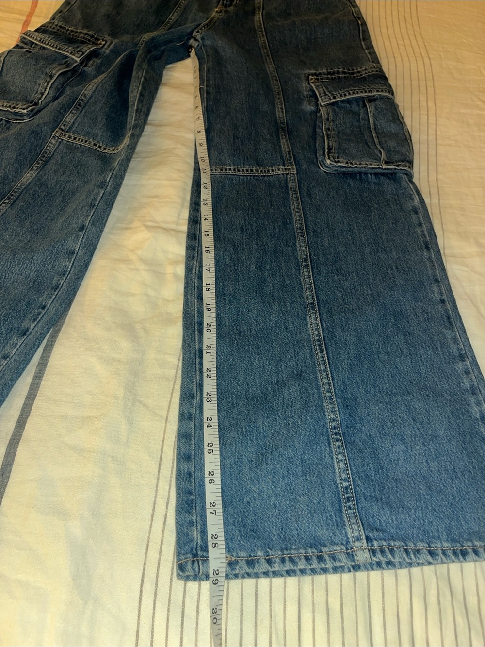 Old Navy High Rise Super Baggy Wide Leg Cargo Blue Denim Jeans Girls Size 16 - Picture 8 of 10